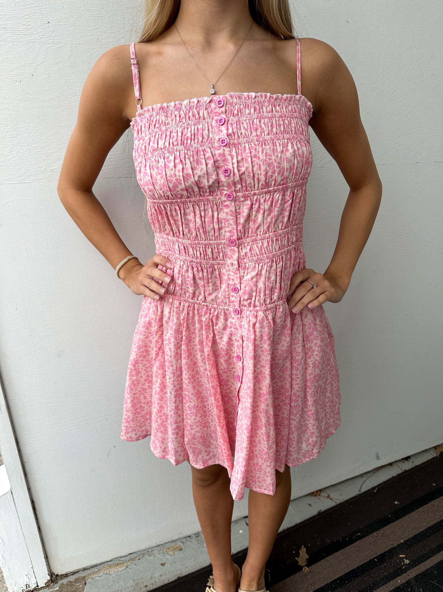 Pink Floral Smocked Dress Large Pink Floral Smocked Dress Large