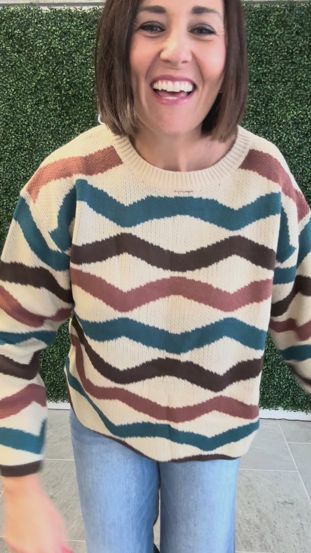 Multi-Color Wave Loose-Fitting Sweater